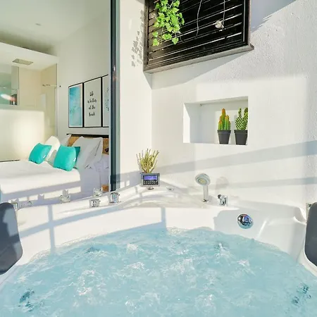 Del Mar Luxury With Jacuzzi Lejlighed