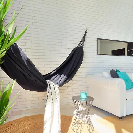 Del Mar Luxury With Jacuzzi Apartman