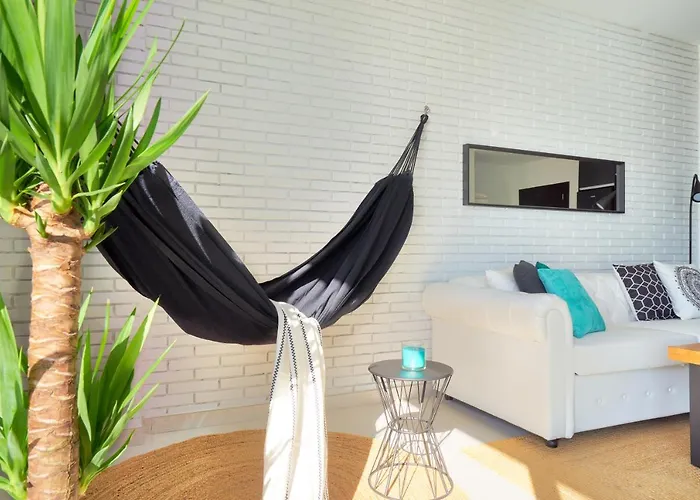 Del Mar Luxury With Jacuzzi Apartment