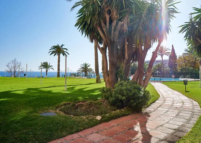 Del Mar Luxury With Jacuzzi Apartamento Torremolinos